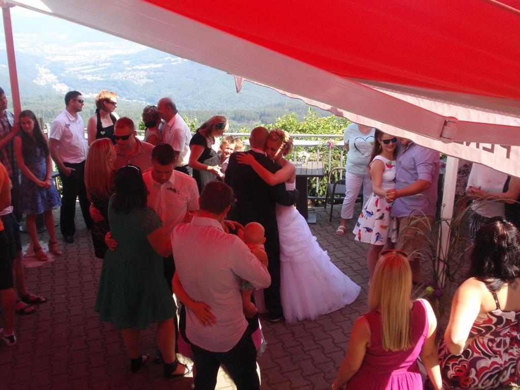 Sneznik Hotel Екстериор снимка