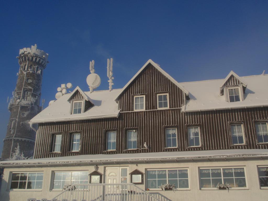 Sneznik Hotel Екстериор снимка